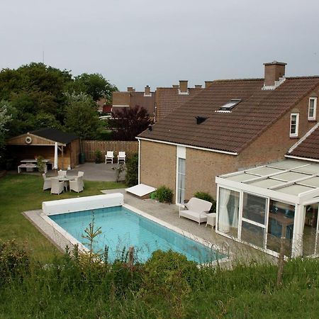 Villa With Spacious Garden Near Heeten Екстериор снимка