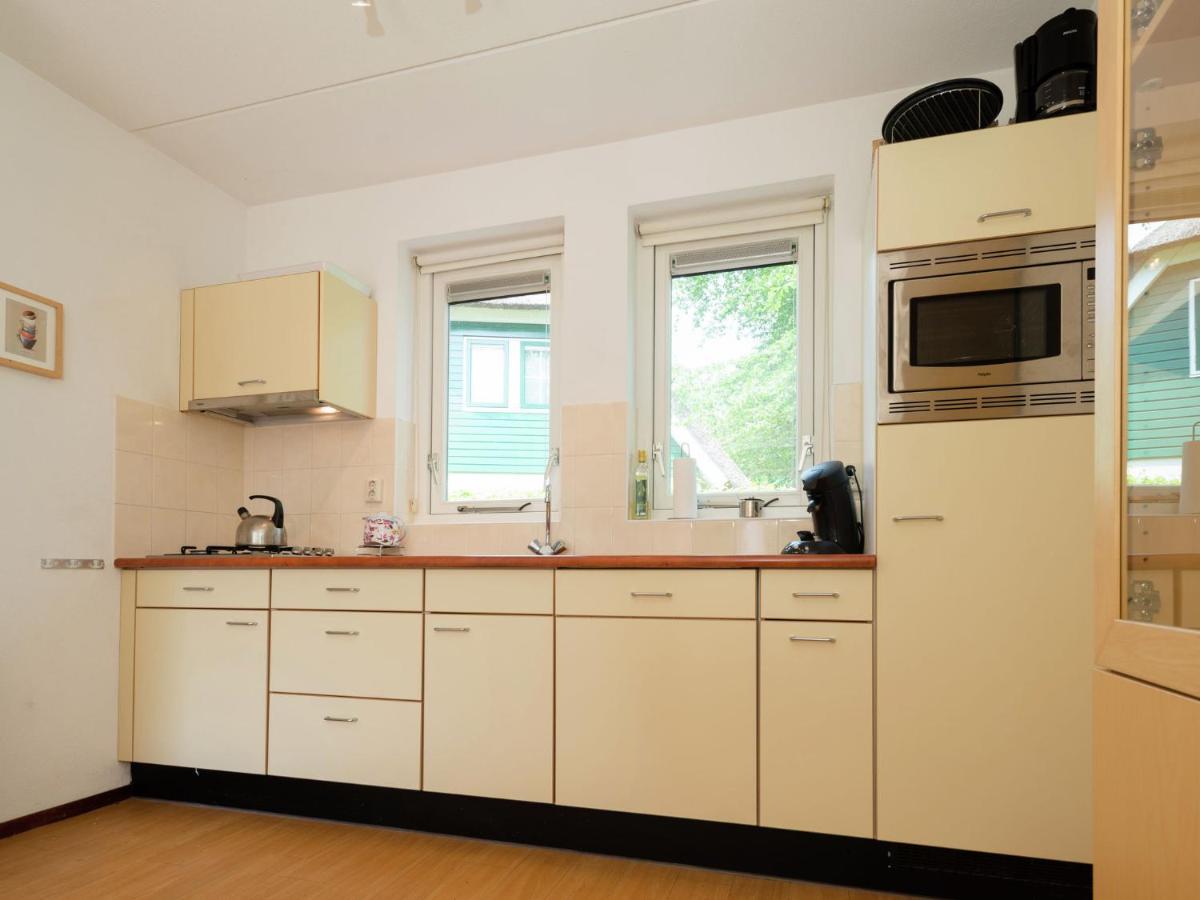 Villa With Spacious Garden Near Heeten Екстериор снимка