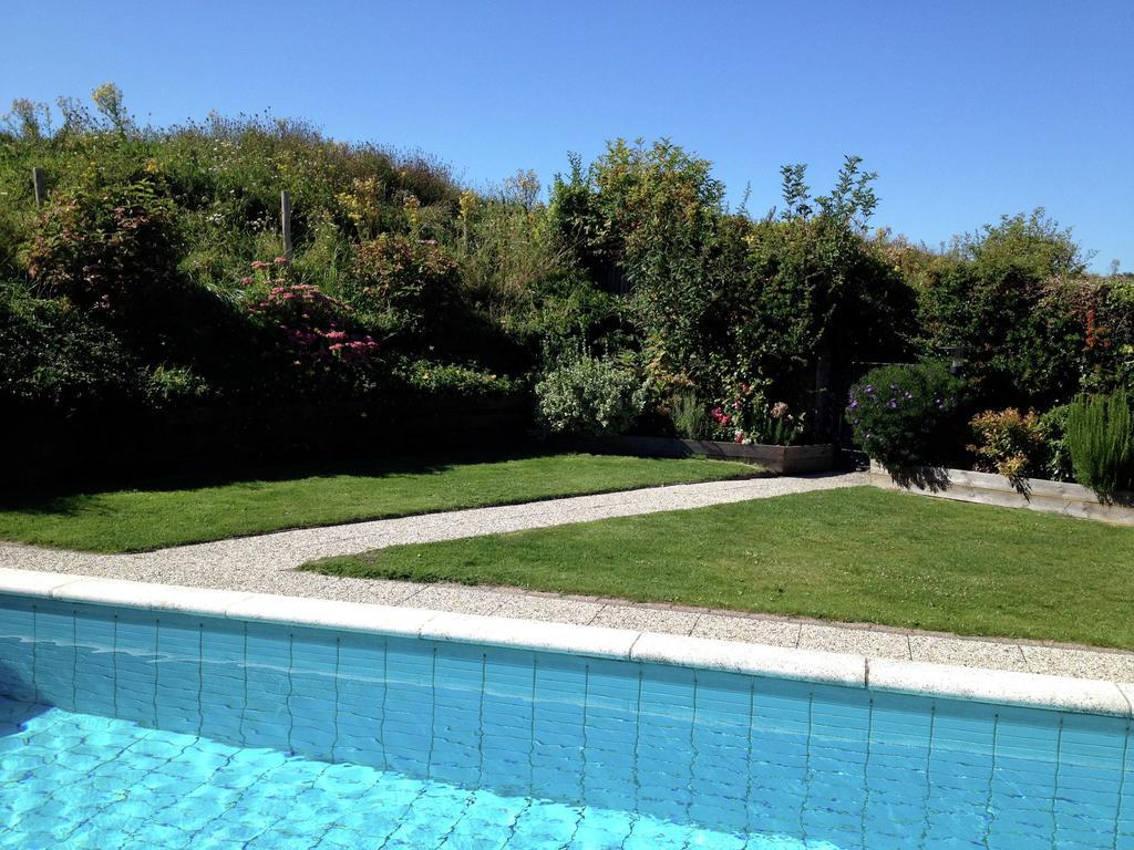 Villa With Spacious Garden Near Heeten Екстериор снимка